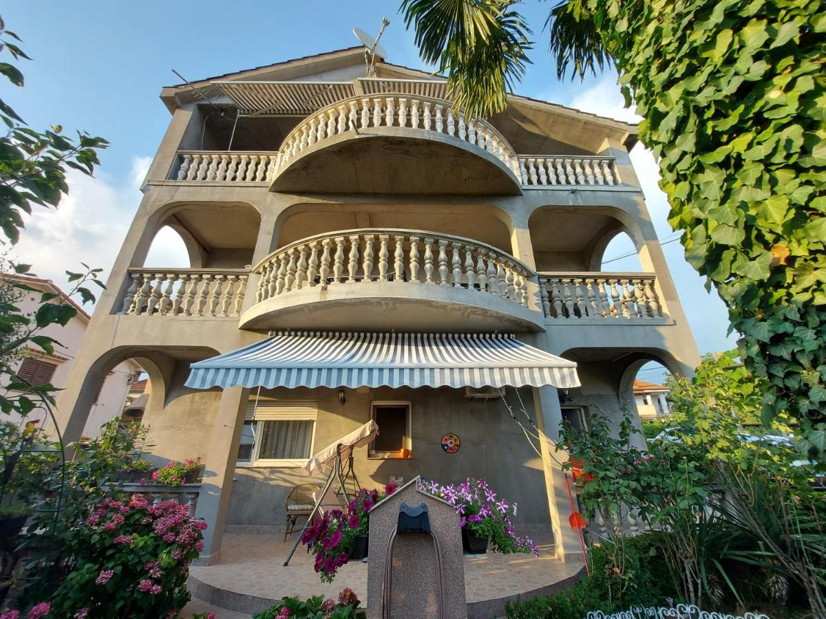 Apartman Palma Marinici  エクステリア 写真