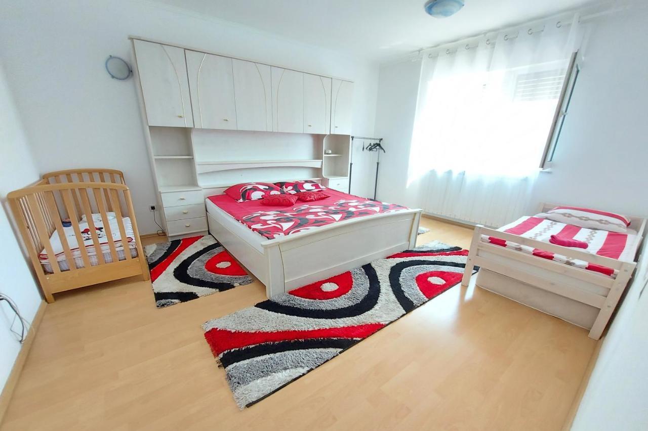 Apartman Palma Marinici  エクステリア 写真